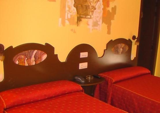 Hospederia Fernando I Hotel Leon Ruang foto